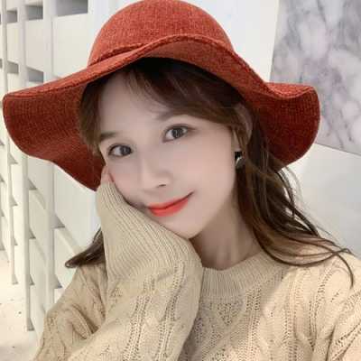 大饼脸适合什么帽子（大饼脸适合什么帽子女）