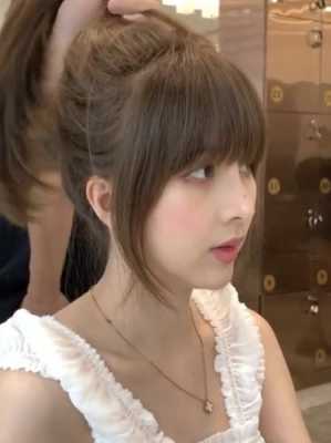 长脸适合什么刘海女生（长脸适合什么刘海女生 图片）