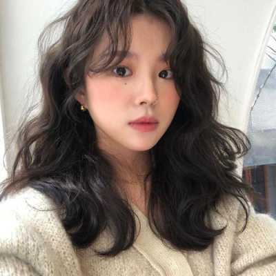 烫发如何保持持久,卷发要怎么保养才能一直卷
