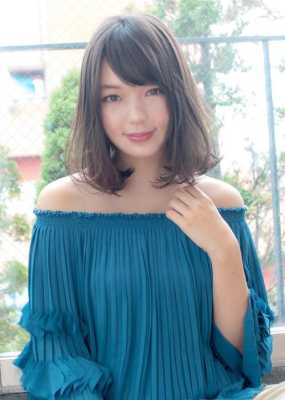 微胖脸型适合什么发型（杏子脸适合什么发型）