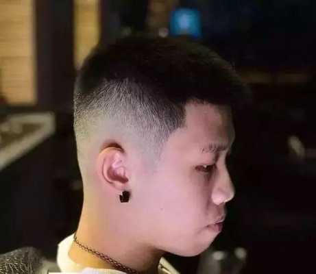 头发过于浓密是好是坏,头发浓密适合什么发型男
