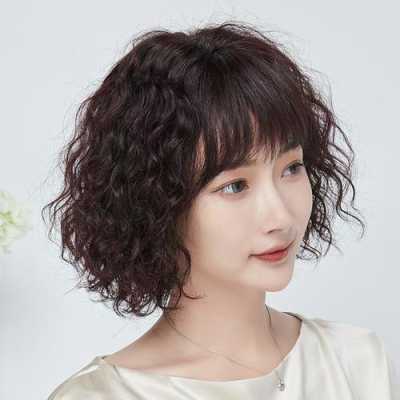 中年女人适合什么烫发（40十岁以上烫哪款短发好看女）
