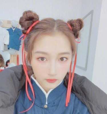 哪吒头配什么衣服（哪吒在天庭穿什么衣服）