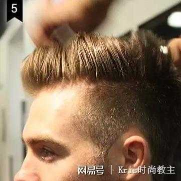 侧背头打理教程,自己怎么打理背头发