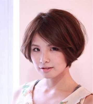 方脸女生什么发型好看?适合剪bobo头吗,女性方脸适合什么发型图片
