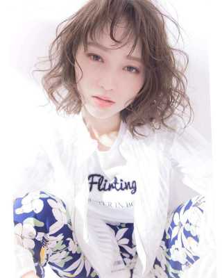 软头发女生适合什么发型（软头发女生适合什么发型图片）