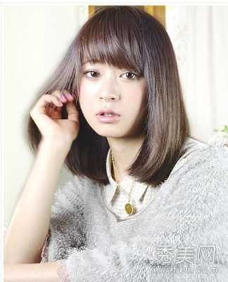 圆脸适合什么内扣发型（圆脸适合什么内扣发型图片女2023最新款式）