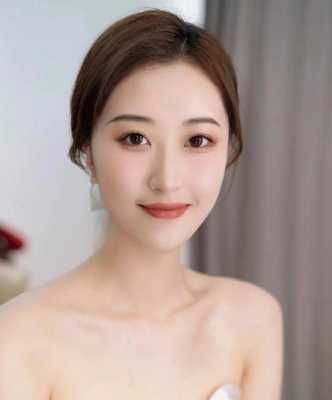 约会怎么化妆（约会怎么化妆好看）