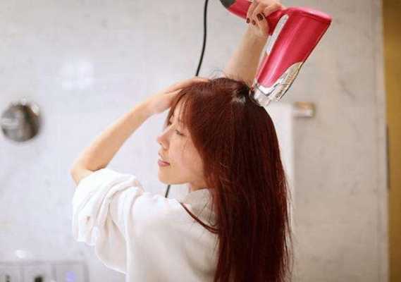 为什么怀孕要剪短发（孕期正常几个月可以剪头发）