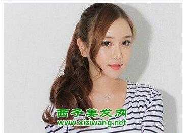中分刘海怎么扎马尾（中分刘海怎么扎马尾好看又简单）