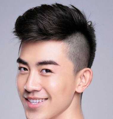 男生申字脸留什么发型好看,申字脸适合什么发型男生