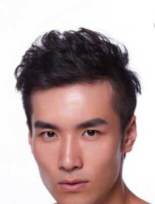 男生申字脸留什么发型好看,申字脸适合什么发型男生
