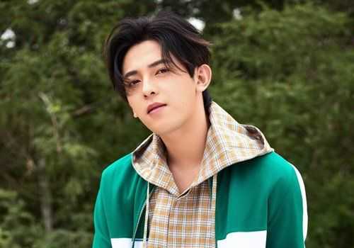 理发教学男士短发脸型搭配,男的鹅蛋脸剪什么短发好看