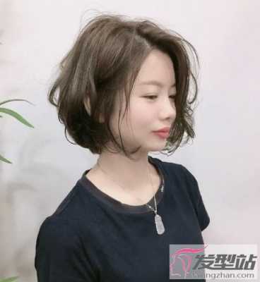 烫卷发注意什么（烫卷发注意什么事项）