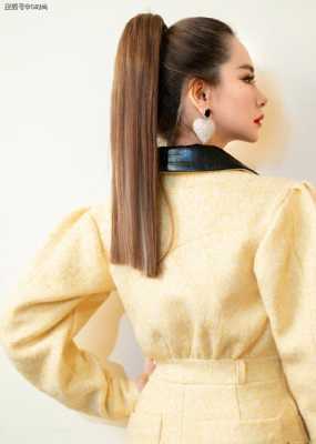 高马尾配什么衣服（高马尾配什么衣服好看）