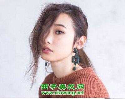 头尖额头窄怎么扎头发,额头窄小适合什么发型女