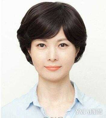 中午妇女做什么头型（中年妇女自己在家怎么剪发）