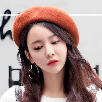 小脸的人适合什么发型（小脸适合什么帽子）