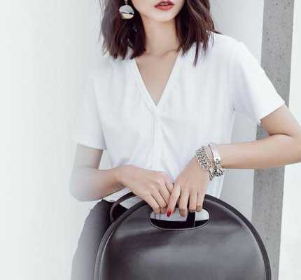 圆脸衣领正确选择,圆脸穿什么领子好看女
