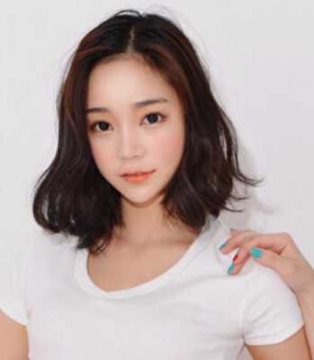 中分刘海怎么烫好看（中分刘海怎么烫好看图片）