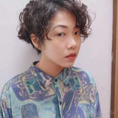 超短发怎么烫好看（超短发怎么烫好看图片）