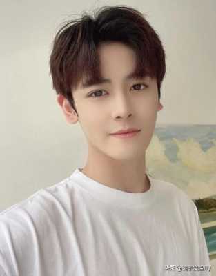 男生做什么头发好看（男生做什么头发好看图片）