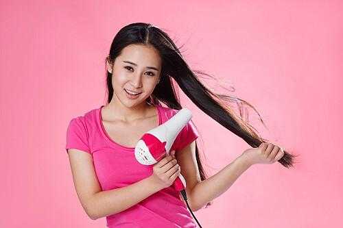 为什么吹头发一定要还高吹呢,怎么把头发吹高一点呢
