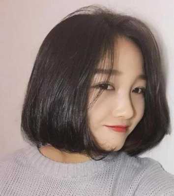 圆脸不适合什么发型（圆脸不适合什么发型女）