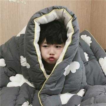 男孩子如何撒娇卖萌,男生怎么卖萌才可爱呢
