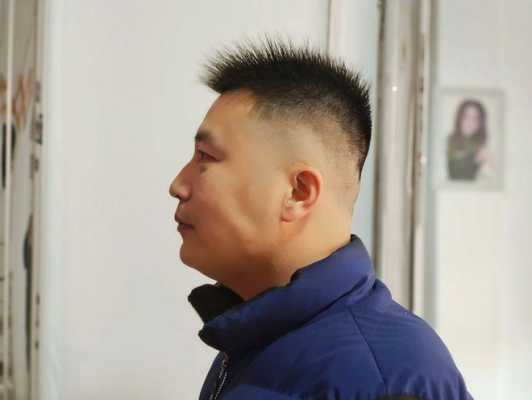 刘海翘起来了怎么办,刘海太翘怎么办男生
