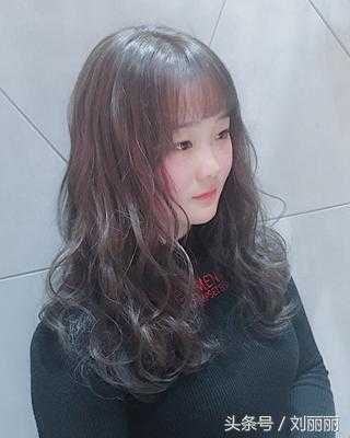 男士波浪卷怎么吹,自己怎么卷大波浪发型