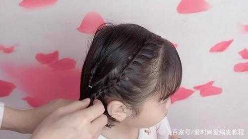 小朋友的短发怎么扎（小朋友的短发怎么扎?）