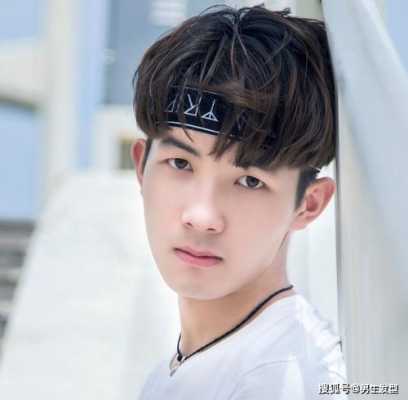 男士头发怎么修剪好看又有型,发型怎么弄好看男生图片