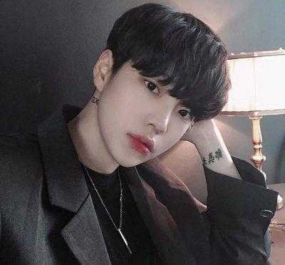 平刘海适合什么脸型男（a型刘海适合什么脸型男）