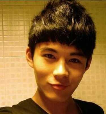 平刘海适合什么脸型男（a型刘海适合什么脸型男）