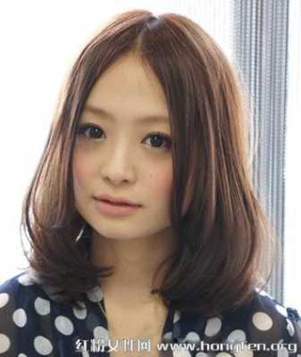 方形脸留什么发型好看（方形脸留什么发型好看女）