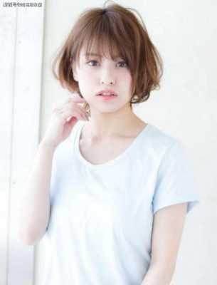 圆形脸适合什么短发型（圆形脸适合什么短发型女）