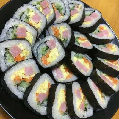 韩式锅盖头怎么剪（切紫菜包饭时如何能让紫菜很好切开）