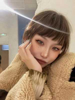 什么人适合二次元刘海（什么人适合二次元刘海呢）