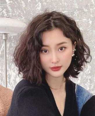 女士短发怎样烫,短发怎么烫显年轻