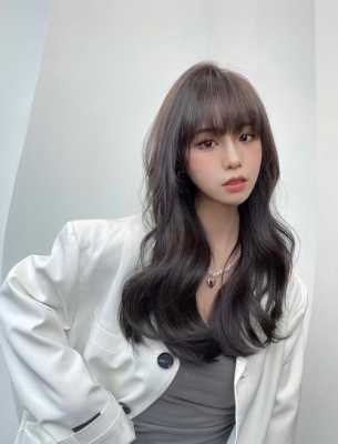 长发什么颜色洋气（跟头发颜色相近的颜色）