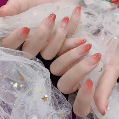 今年流行什么款式的指甲,今年流行什么指甲图案好看