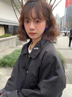 短发烫发后怎么打理（短发烫发后怎么打理卷发）