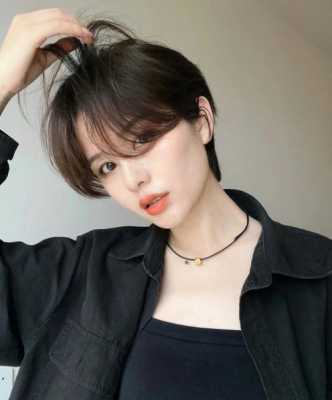 颚骨高的女生适合什么样的发型,颚骨突出适合什么发型男生