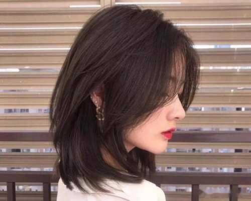 发缝宽头顶稀疏做什么发型,头顶宽适合什么发型女
