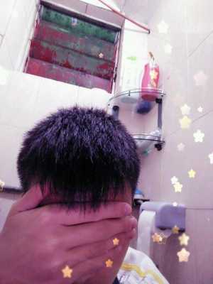 男生头发怎么变顺（男生头发怎么变顺滑）