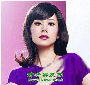 长脸妈妈适合什么发型（长脸妈妈适合什么发型女）