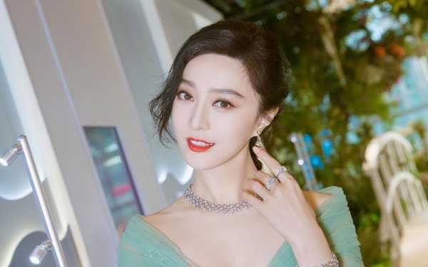 亚洲十大美女范冰冰,范冰冰是什么血型星座