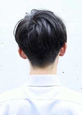 头发后面怎么剪好看男（男生头发流向向后怎么剪）