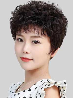 中年妈妈适合什么发型（中年妈妈适合什么发型?）